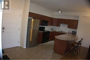 1875 Country Club Drive Unit# 1318 - Photo 2
