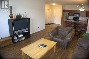 1875 Country Club Drive Unit# 1318 - Photo 7