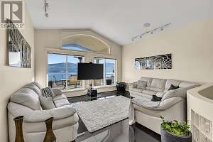 1620 Mission Hill Road - Photo 3