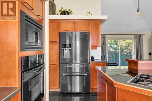 1620 Mission Hill Road - Photo 7