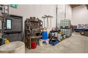 2848 Fenwick Road - Photo 6