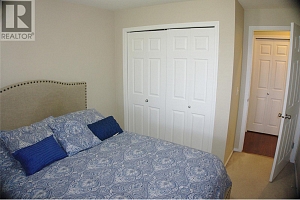 1875 Country Club Drive Unit# 1316 - Photo 9