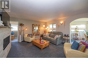 5648 Learmouth Road - Photo 10