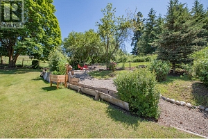 5648 Learmouth Road - Photo 30