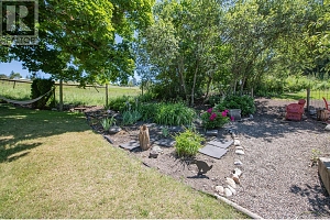 5648 Learmouth Road - Photo 32