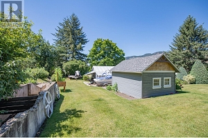 5648 Learmouth Road - Photo 33