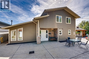 3951 35 Avenue - Photo 6