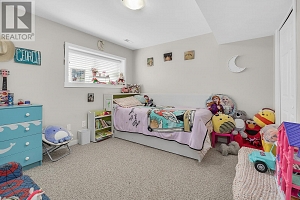 811 Tamarack Drive - Photo 35
