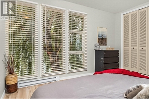 8180 Tronson Road - Photo 14
