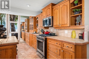 8180 Tronson Road - Photo 30
