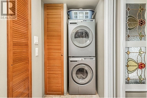 8180 Tronson Road - Photo 31