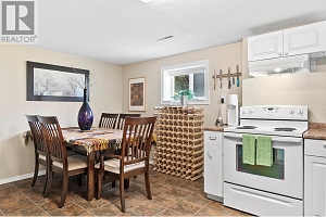958 Stockwell Avenue - Photo 23