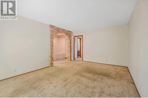 4977 Elliott Avenue - Photo 30