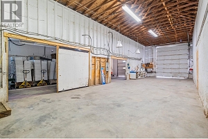 4977 Elliott Avenue - Photo 61