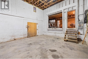 4977 Elliott Avenue - Photo 66