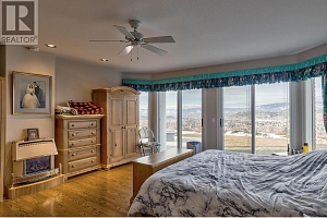 1135 Graf Road - Photo 35