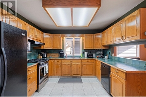1677 Newport Road - Photo 24