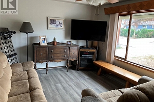 320 McCurdy Road - Photo 16