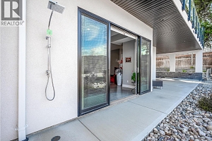 11537 Okanagan Centre Road W - Photo 15