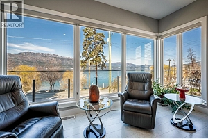 11537 Okanagan Centre Road W - Photo 25