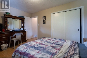 1911 Cross Road - Photo 15