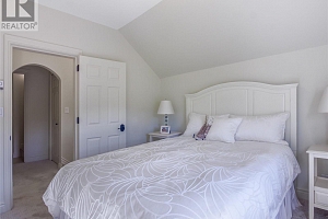 6207 Whinton Crescent - Photo 25