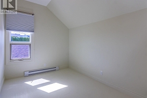 6207 Whinton Crescent - Photo 26