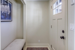 6207 Whinton Crescent - Photo 4