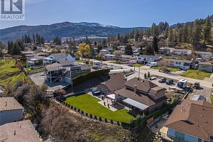 6207 Whinton Crescent - Photo 45