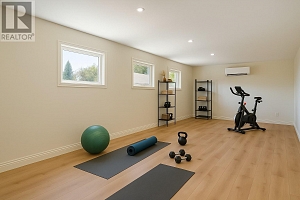 6207 Whinton Crescent - Photo 76