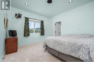 1050 Mallory Road - Photo 26