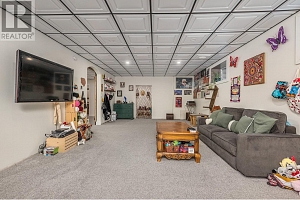 1050 Mallory Road - Photo 44