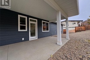 8909 Cherry Lane - Photo 37