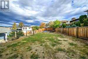8909 Cherry Lane - Photo 40
