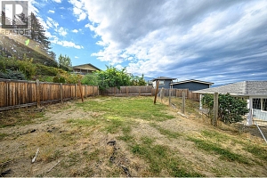 8909 Cherry Lane - Photo 41