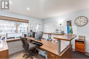 2143 Shuswap Avenue - Photo 5