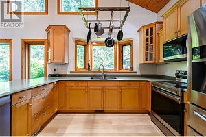 10 Candide Drive - Photo 30