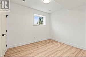 7028 Manning Place - Photo 22