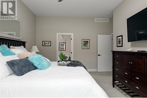 2759 Canyon Crest Drive - Photo 13