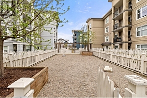 547 Yates Road Unit# 406 - Photo 32