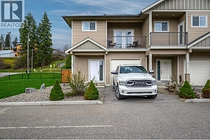173 Salmon Arm Drive Unit# 102 - Photo 3
