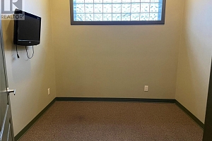 3202 32 Avenue Unit# A - Photo 6