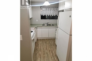 5300 25th Avenue Unit# 10 - Photo 6