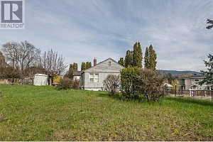 4009 30 Avenue - Photo 3