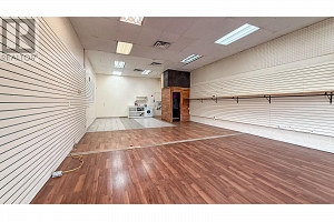 3406 31 Avenue - Photo 5