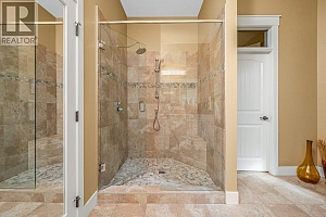 354 Quilchena Drive - Photo 28