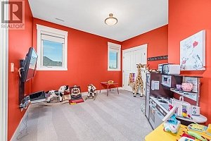 354 Quilchena Drive - Photo 40