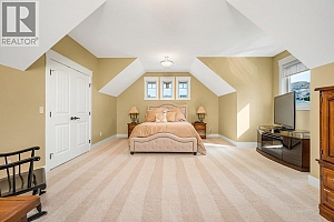 354 Quilchena Drive - Photo 41