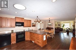 494 Kingfisher Avenue - Photo 12