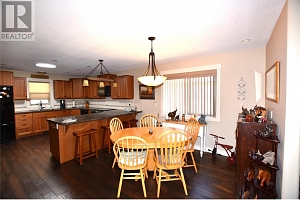 494 Kingfisher Avenue - Photo 15